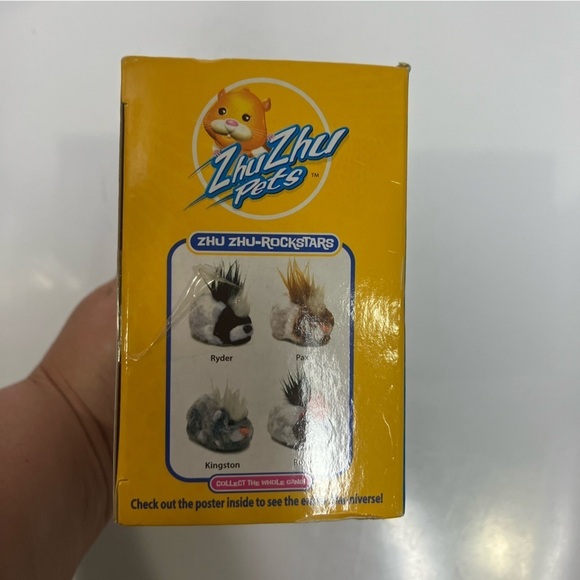 Zhu-Zhu Rockstars hamster new in packaging - Picture 5 of 5